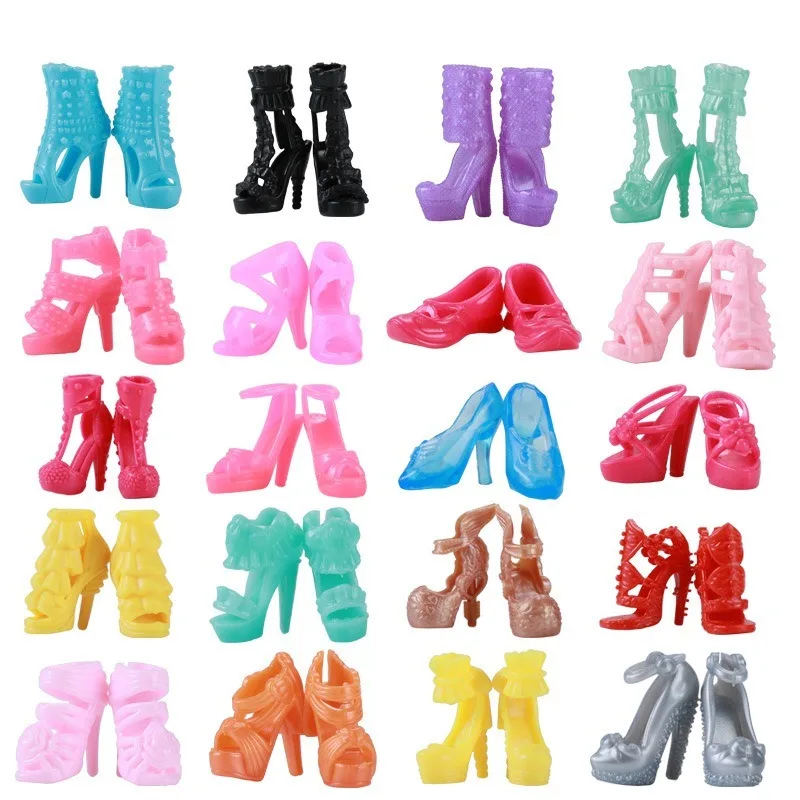 Barbie: set de ropa y accesorios para munéca - imagen 3