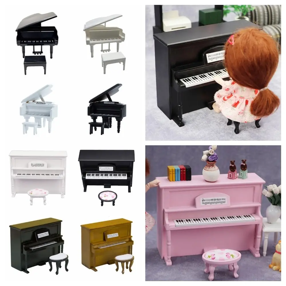Piano de casa de muñecas multicolor