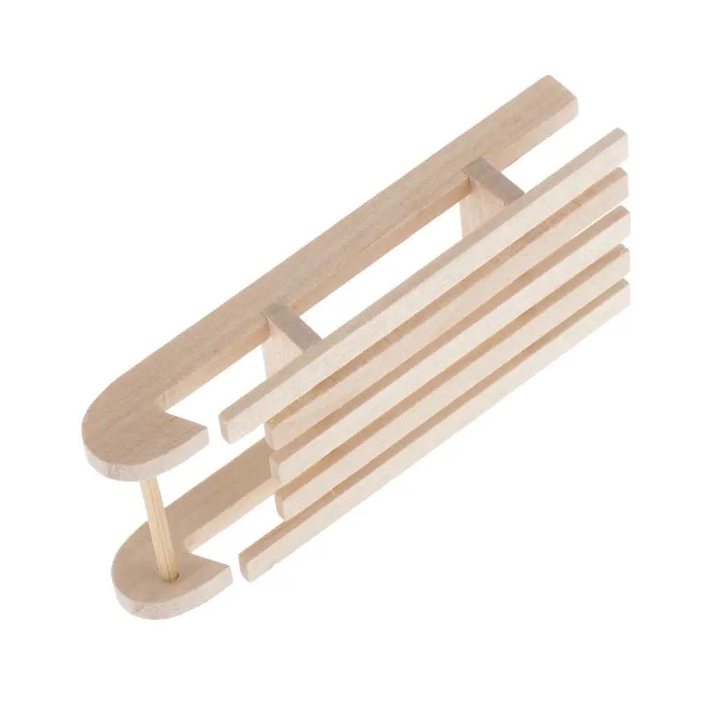 Trineo de madera en miniatura sin pintar para casa de muñecas - imagen 2