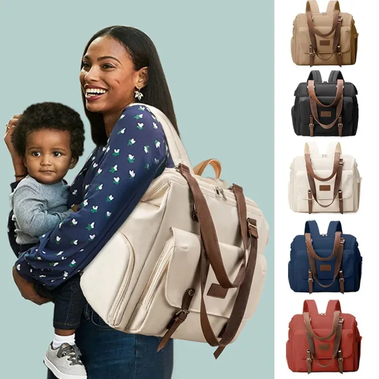Interior de mochila pañalera con espacio