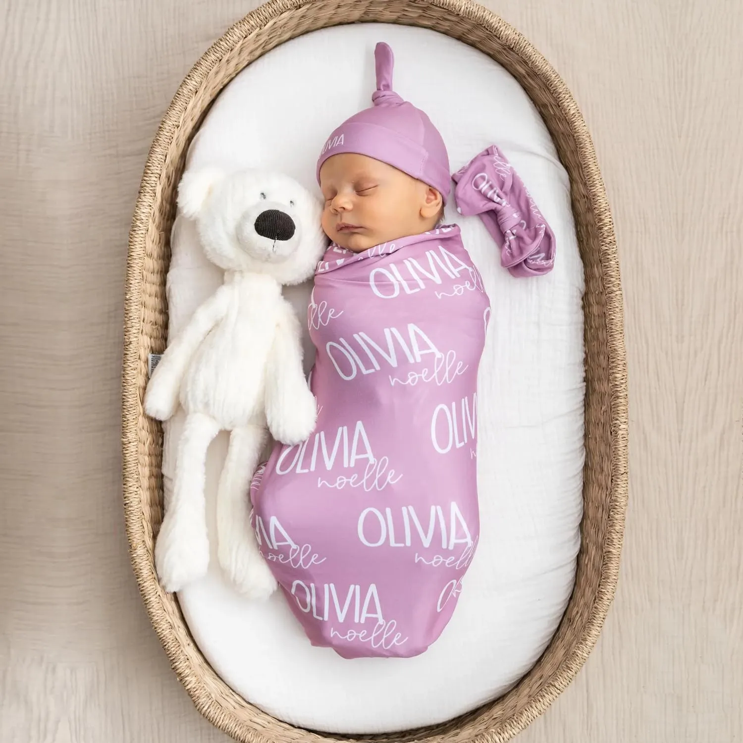 Manta swaddle con impresión y tejido ligero