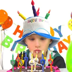 Juego gorro y gafas en felpa para fiestas de cumpleaños