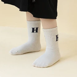 Calcetines térmicos de algodón para bebé – Color sólido con letras