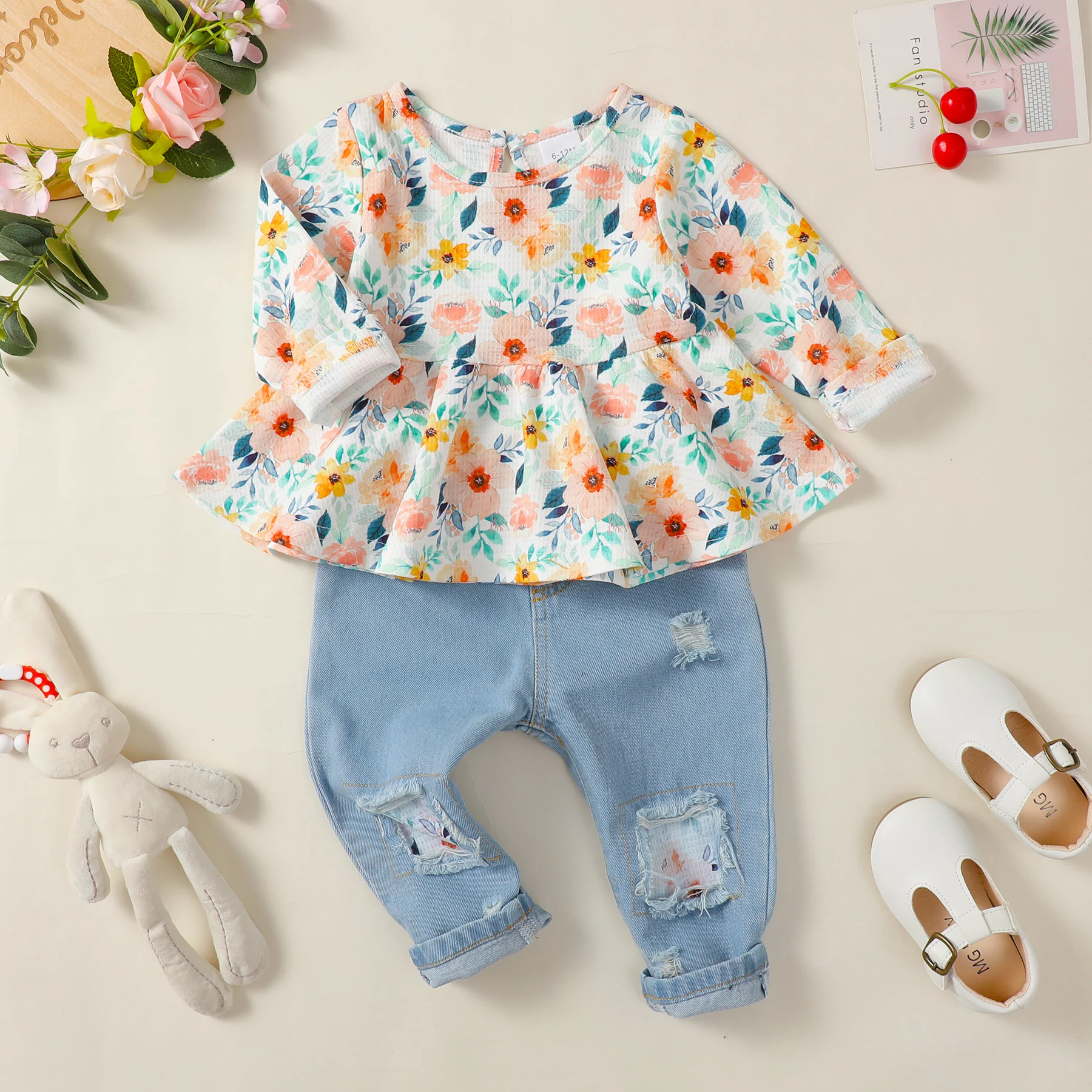Vaquero infantil con camiseta floral - Primavera - imagen 5
