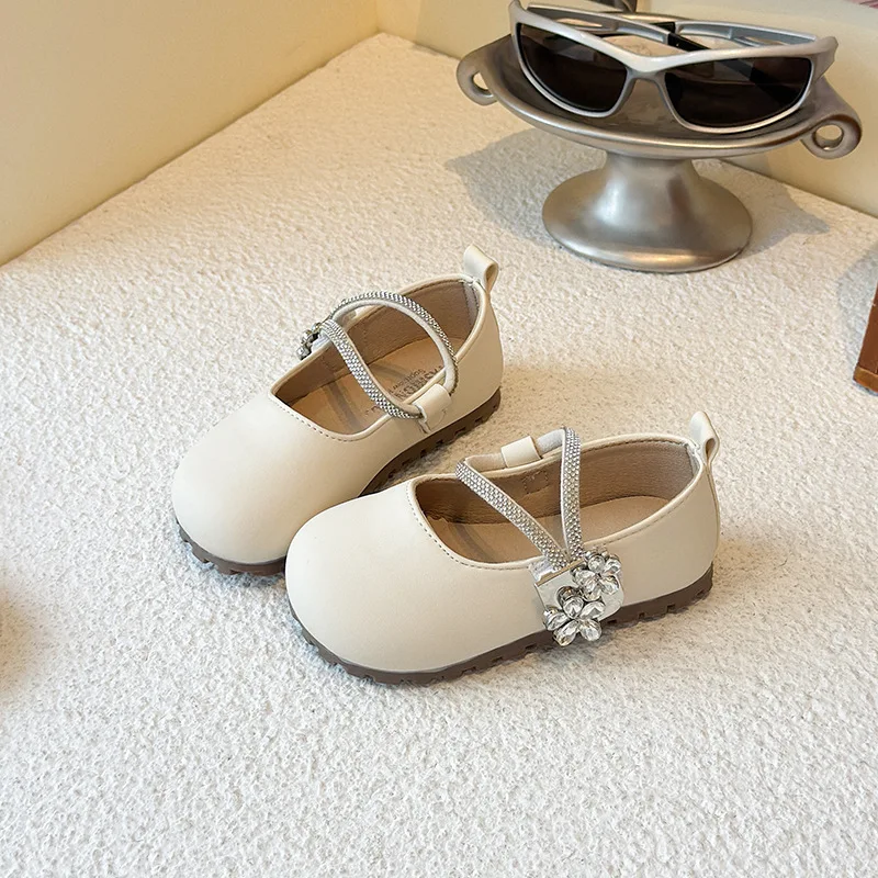 Zapatos Mary Jane de niña con estilo princesa y diamantes - imagen 3