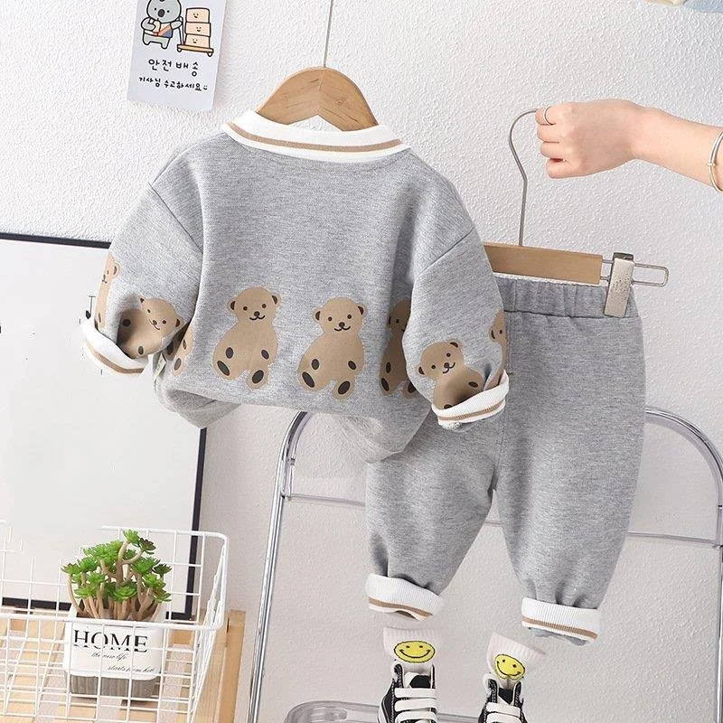 Conjunto infantil chándal para primavera y otoño – Camiseta y pantalón - imagen 5