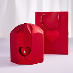 Joyero romántico con flores sorpresa para collar y anillo