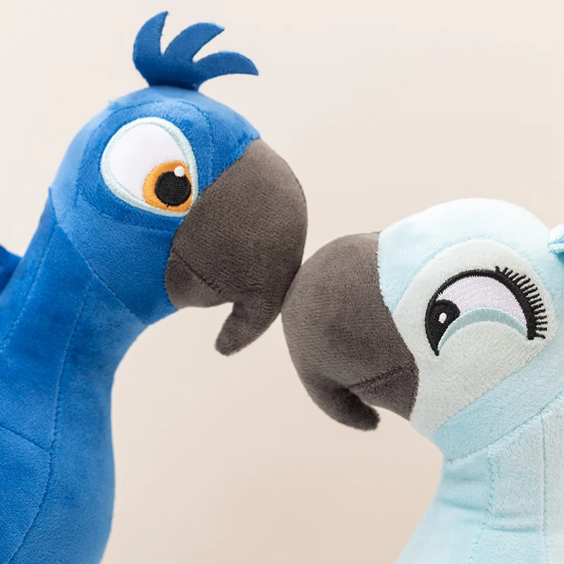 Peluche Blu el loro de Río, cojín almohada infantil - imagen 5
