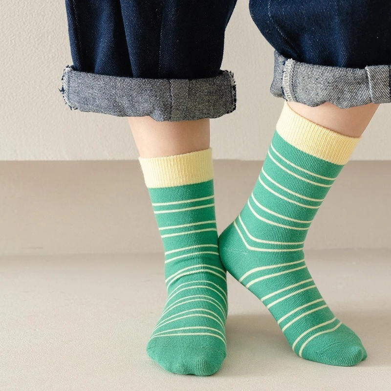 Calcetines hasta la rodilla de rayas estilo japonés otoño-invierno - imagen 5