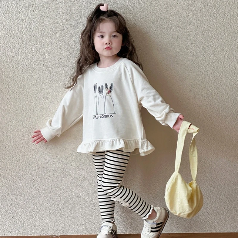 Conjunto de niña de sudadera con capucha y pantalón – estilo coreano