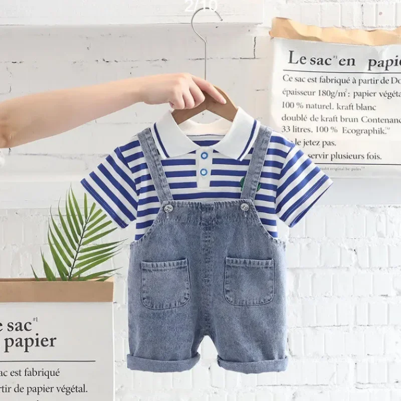 Conjunto ropa de verano para bebés: camiseta de manga corta y mono
