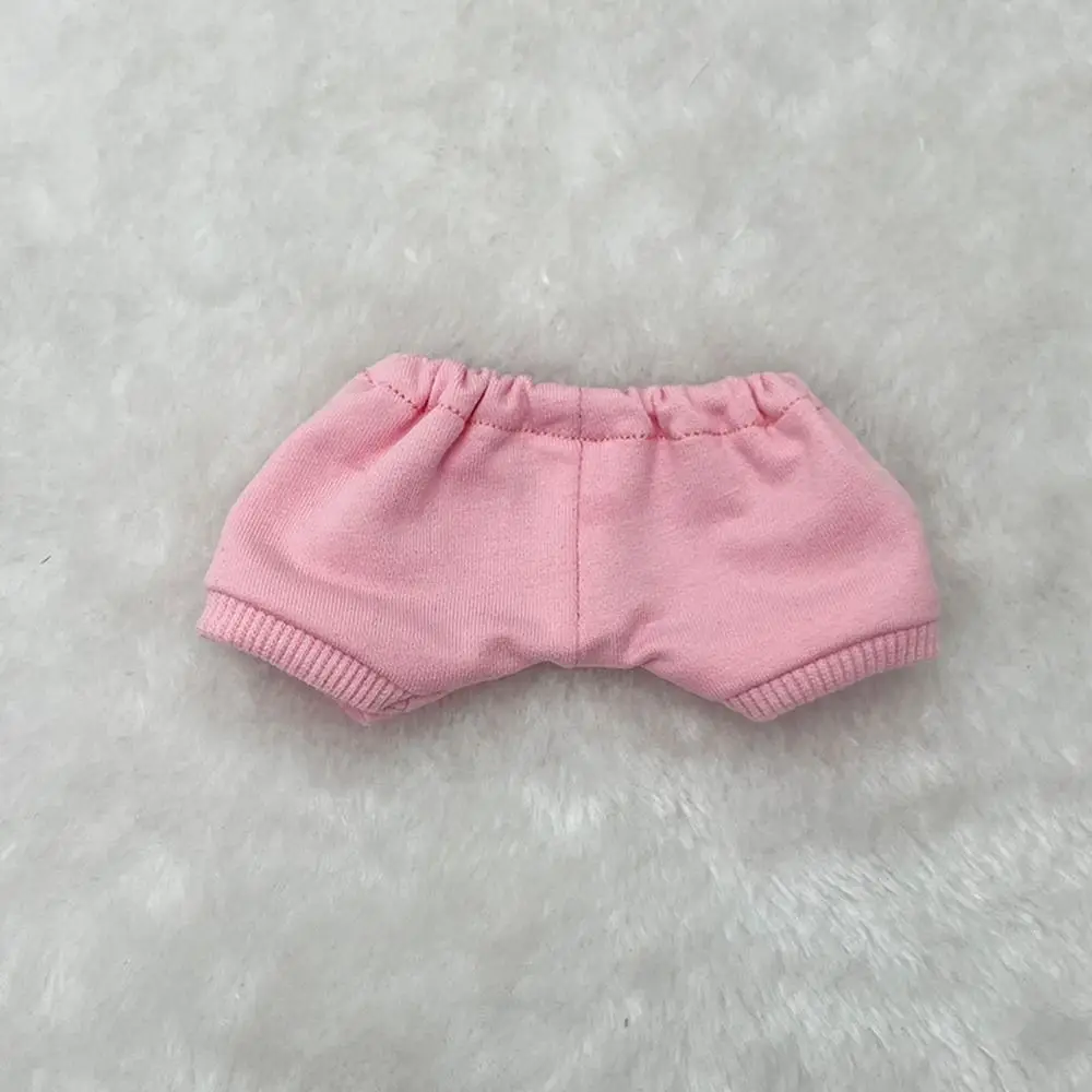 Detalle de ajuste y costuras