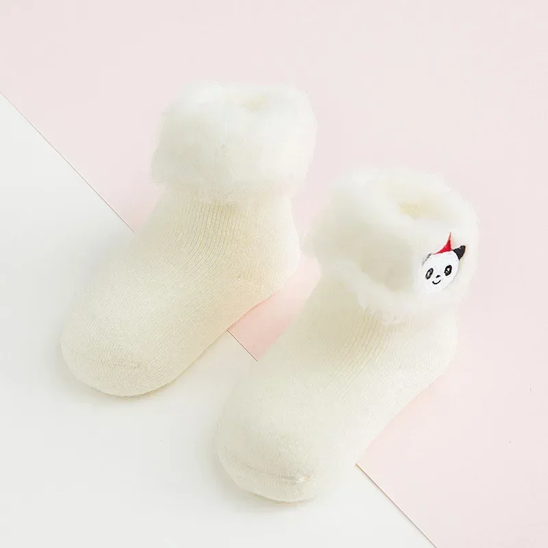 Calcetines térmicos de felpa con animales para bebé – Invierno y otoño - imagen 2