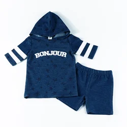 Conjunto de mezclilla azul para bebés y niños - ropa veraniega