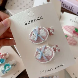 Gorra tartán para niñas con bordado de cerezas