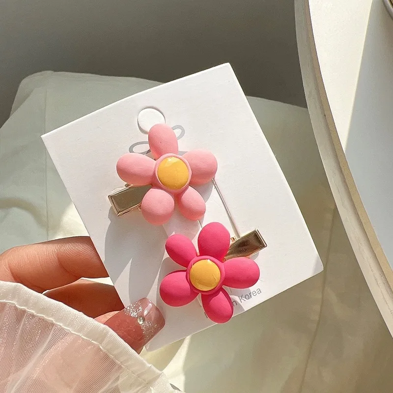 Variedad de diseños de pasadores de cabello para niñas