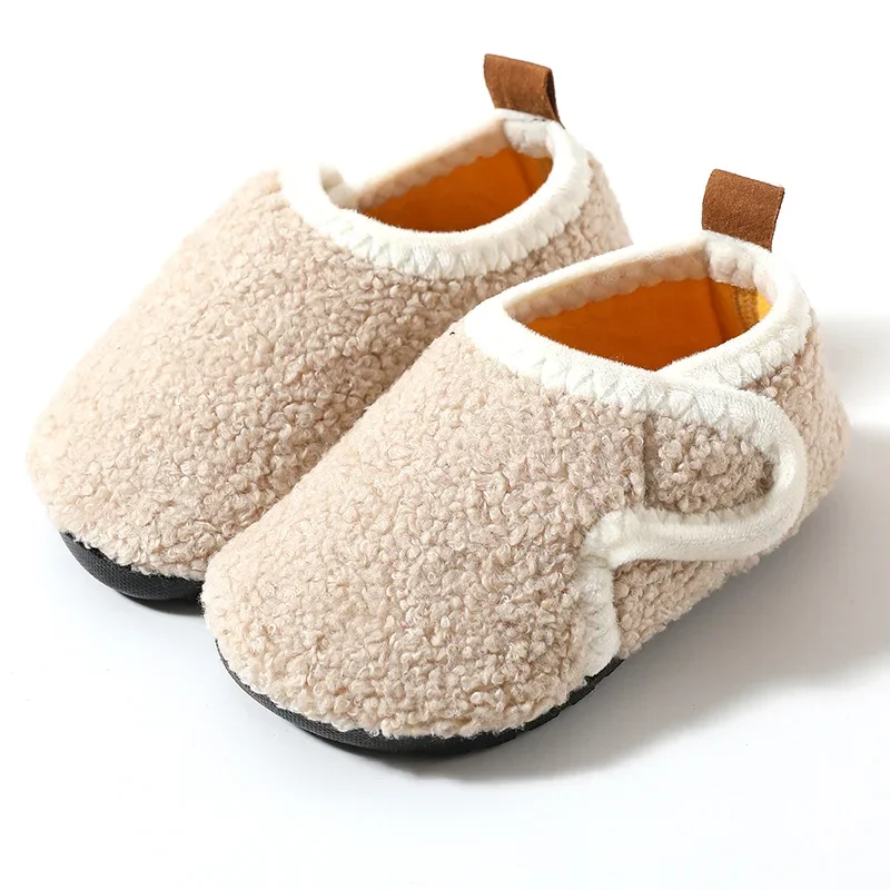 Zapatillas de interior antideslizantes de felpa para niños – Invierno - imagen 4