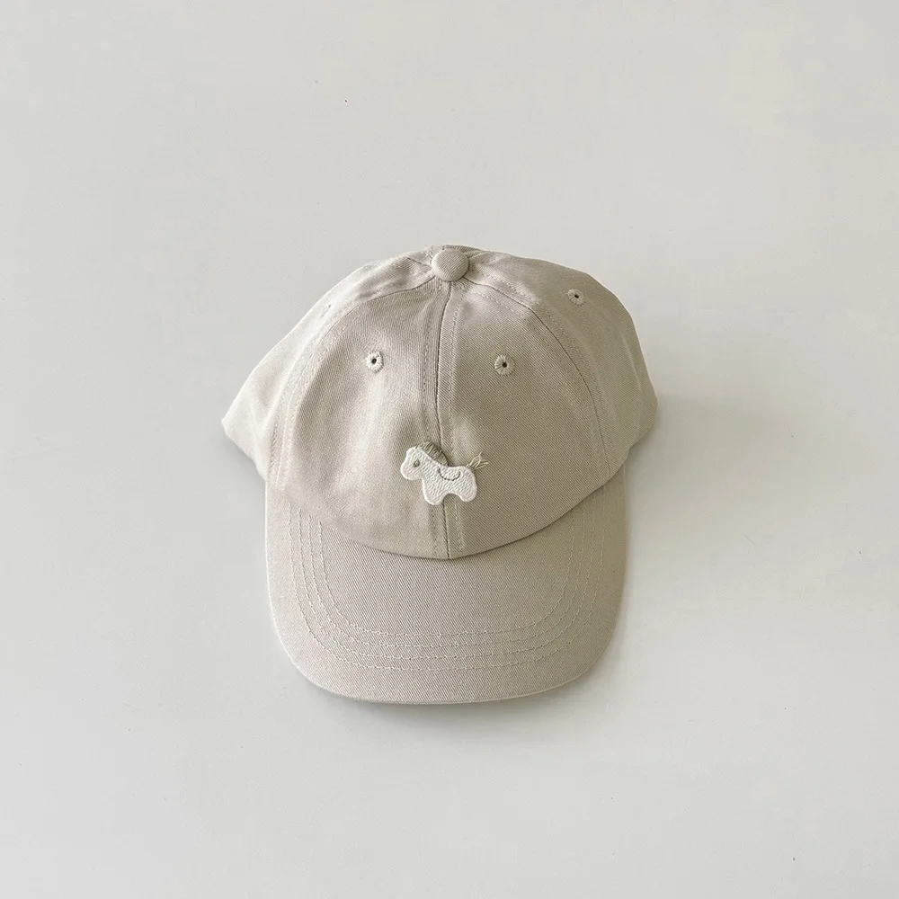 Gorra infantil en uso cotidiano