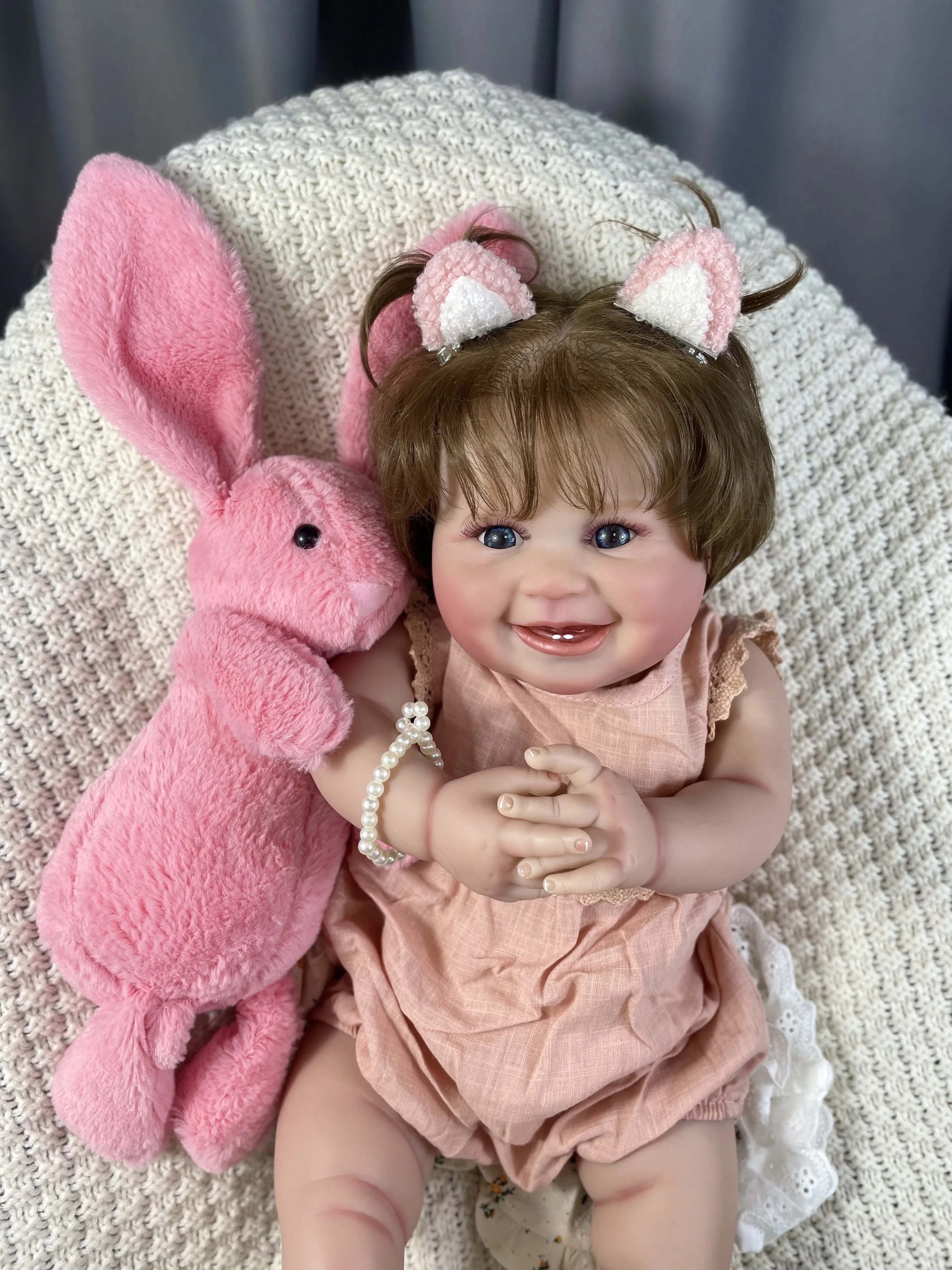 Muñeca reborn Juliana con pelo enraizado y piel realista - imagen 4