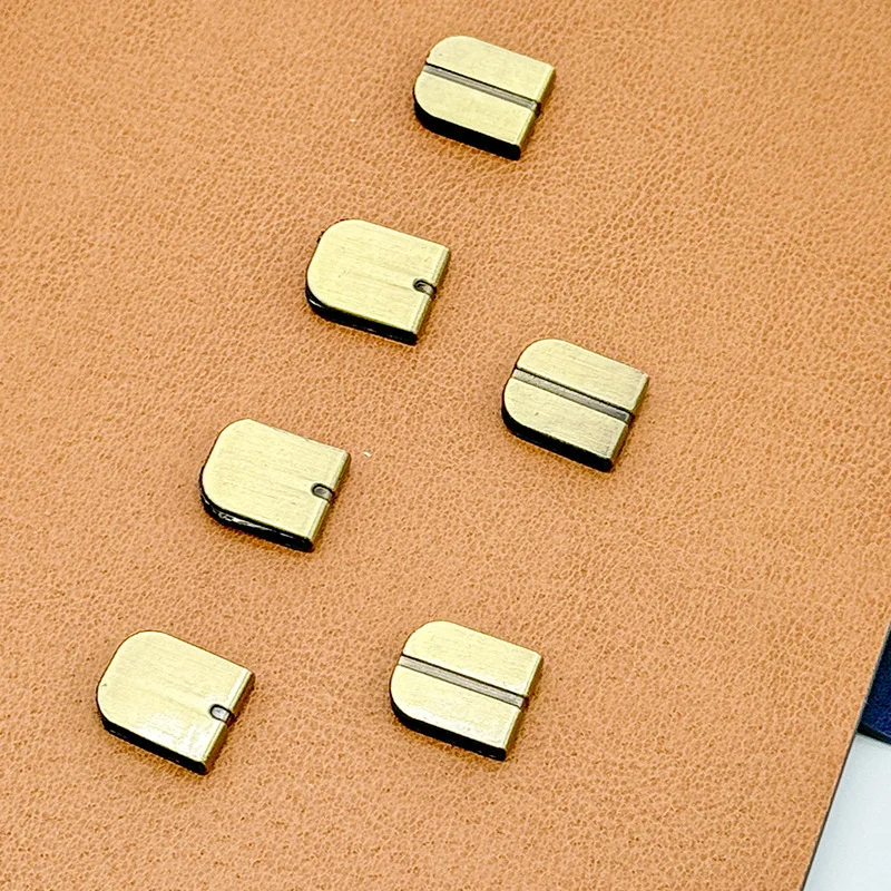 Protector de borde de metal en bronce para cuaderno Traveler