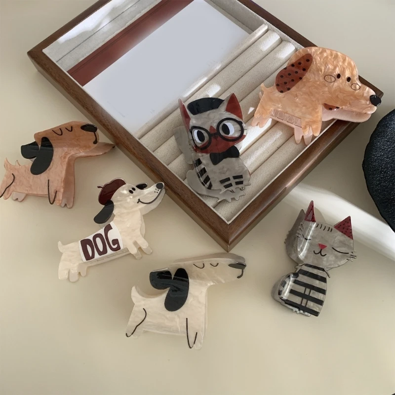 Detalle del diseño gatitos y pinza