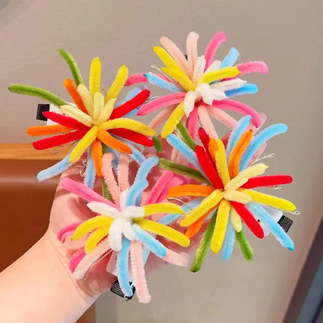 Pinza para peinar flequillo lateral en niños