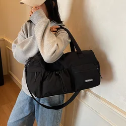 Bolsa de pañales grande multifuncional INS sólida para viaje