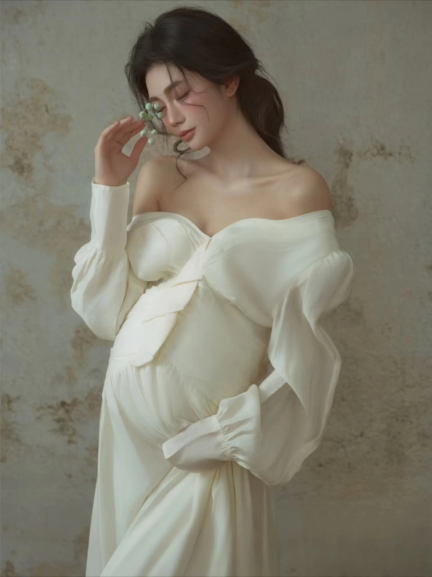 Vestido de maternidad blanco para fotos en estudio, elegante - imagen 5