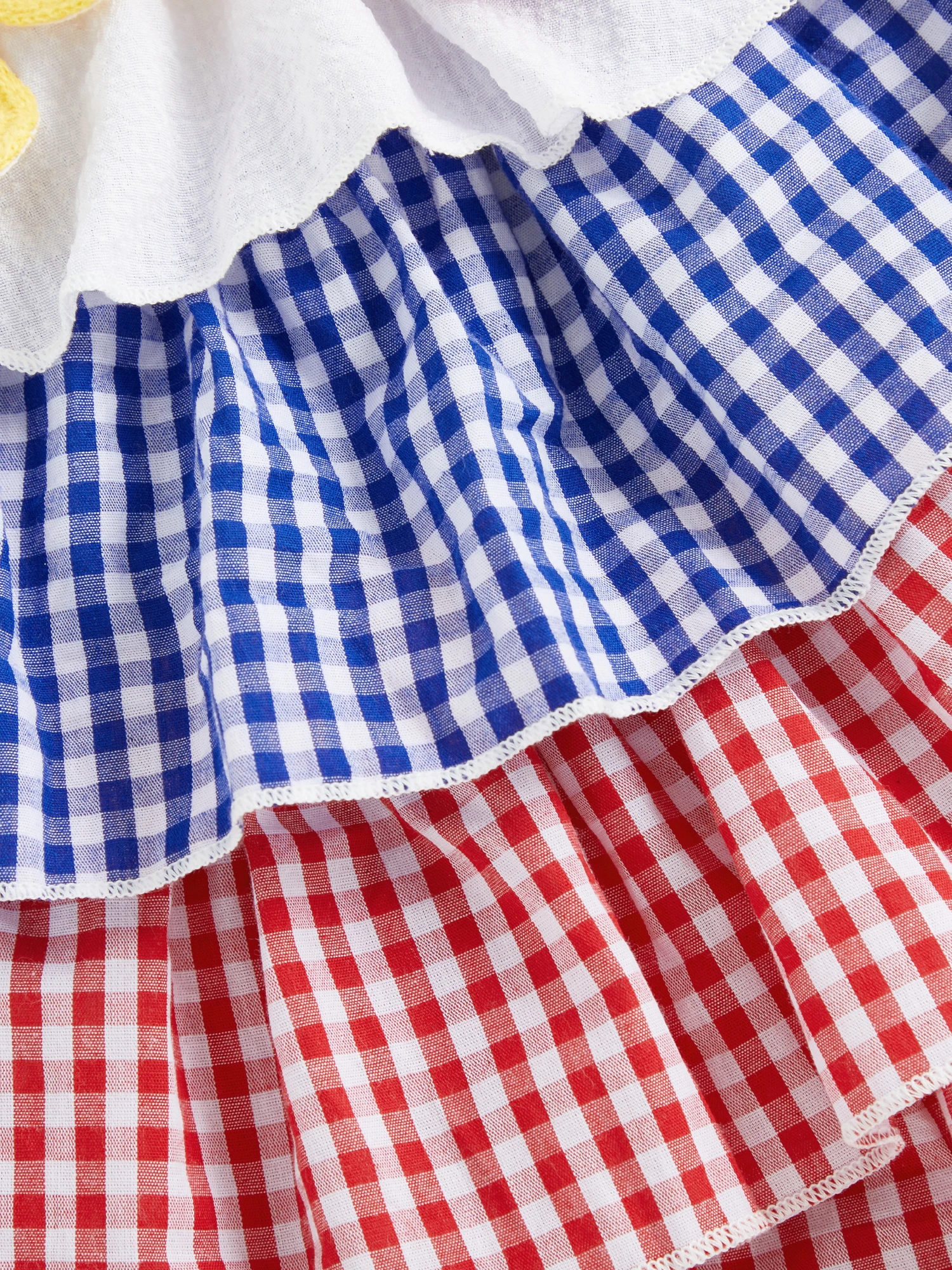 Vestido infantil con posibilidades de estilo