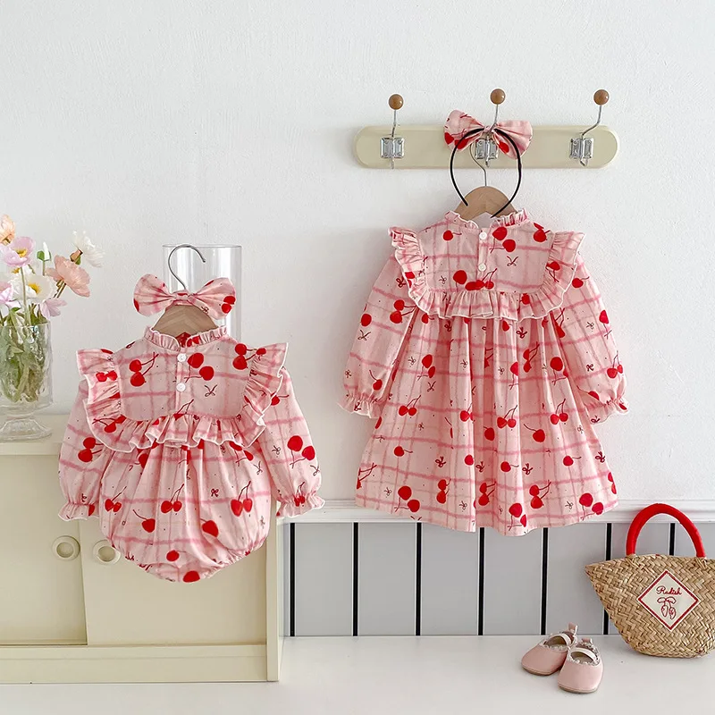 Conjunto de ropa para hermanos