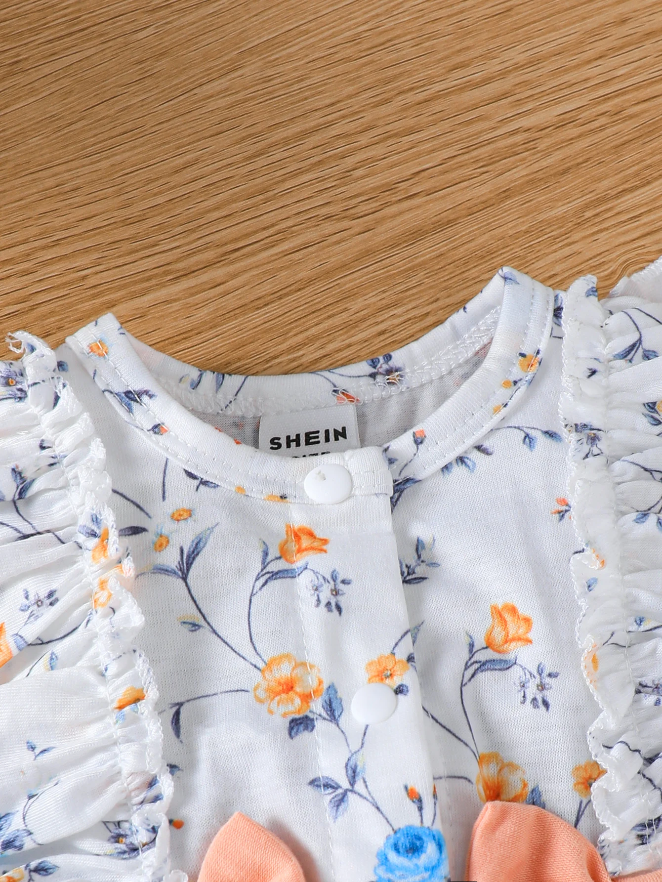 Vestido de niña recién nacida floral con lazo y sombrero de verano - imagen 3