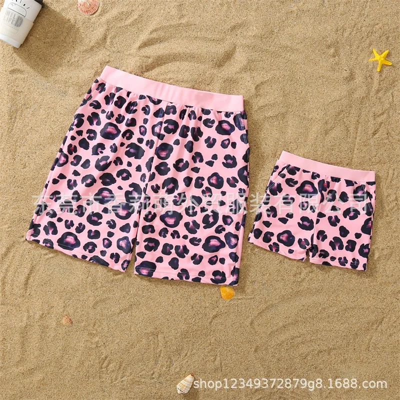 Trajes de baño a juego para familia – Verano y playa - imagen 5