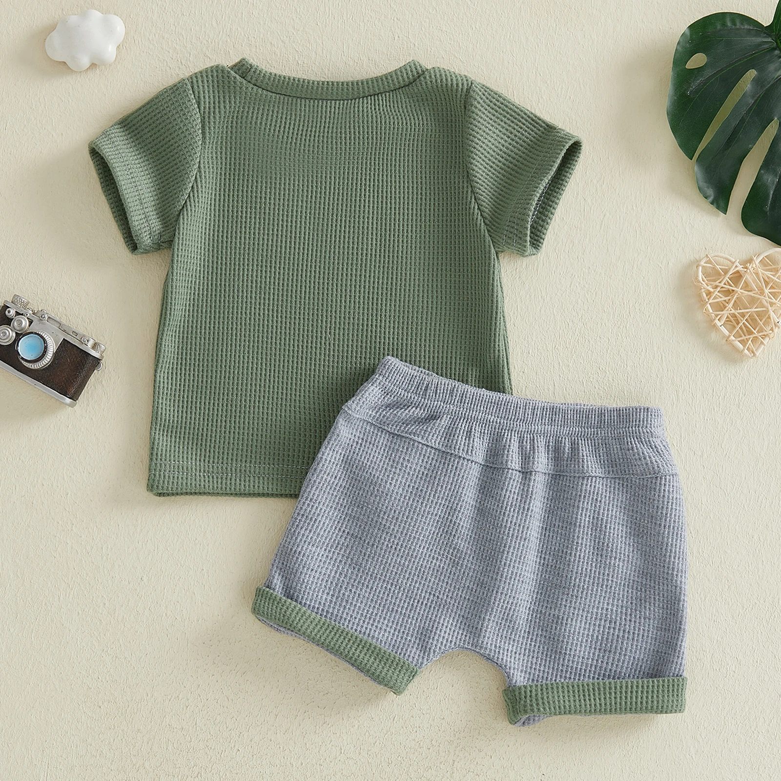 ViSgogo conjunto verano bebé camiseta letras y pantalón corto bicolor