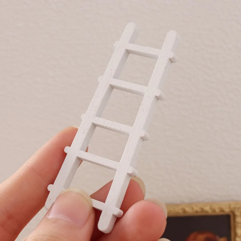 Escalera de madera hecha a mano para casa de muñecas - imagen 2