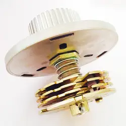 Cerradura de combinación plateada con seguridad para archivador