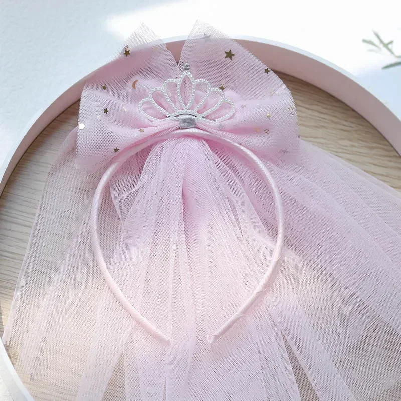 Diadema princesa con lazo y perlas – Tocado infantil para cumpleaños