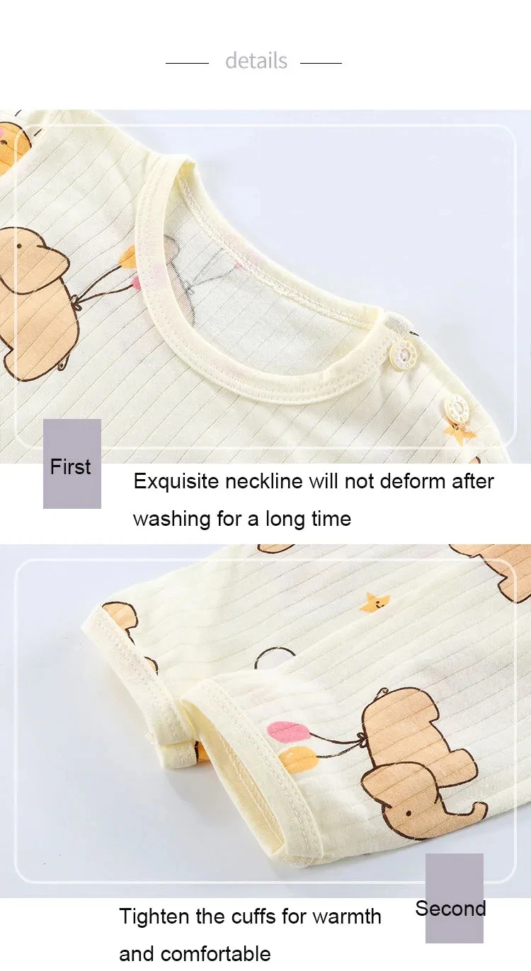 Pijama con estampado de cohetes y planetas