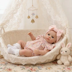 NPK Muñeca realista de vinilo pintada a mano Meadow Baby