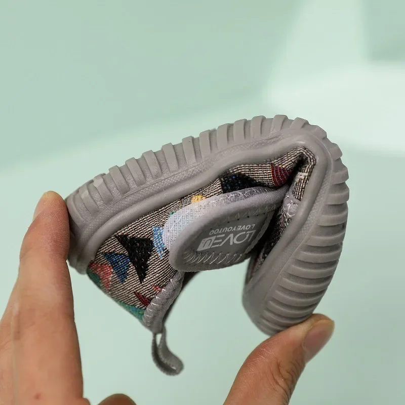 Zapatillas bebé con suela suave - Cómodas para primavera - imagen 5