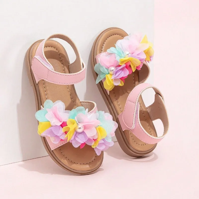 Sandalias planas para uso diario en verano