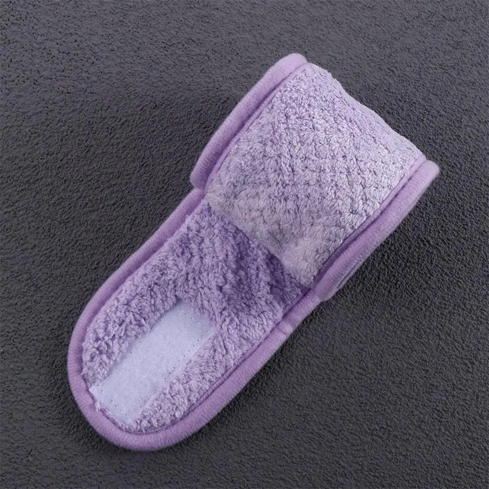 Diadema ajustable para rutina facial
