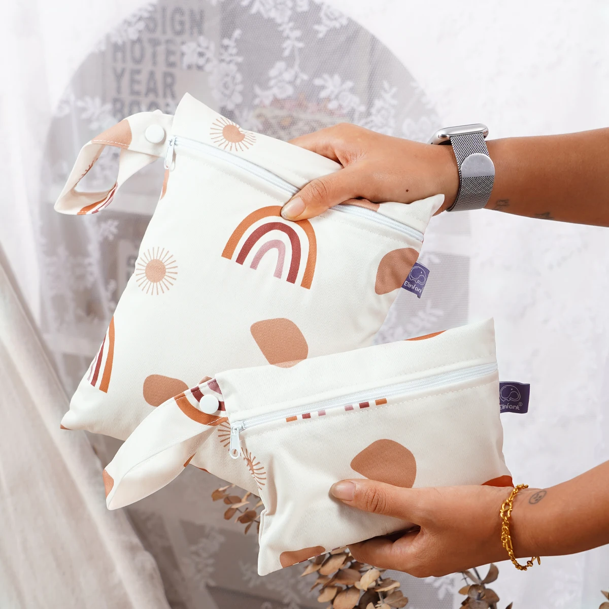 Elinfant Conjunto 2 piezas: bolsa menstrual impermeable 18x14 cm