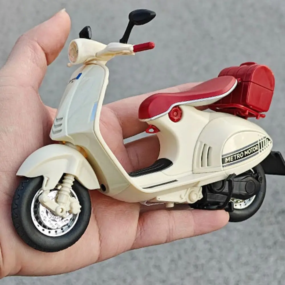 Motocicleta retro de aleación con sonido, modelo a escala juguete