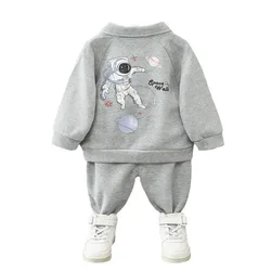Conjunto infantil primavera otoño: camiseta y chándal niño