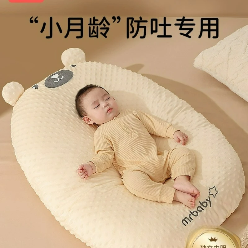 Almohada antirregurgitación inclinada para lactancia sin enredos - imagen 3