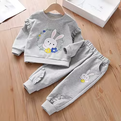 Ropa infantil primavera-otoño: conjuntos para niños y niñas