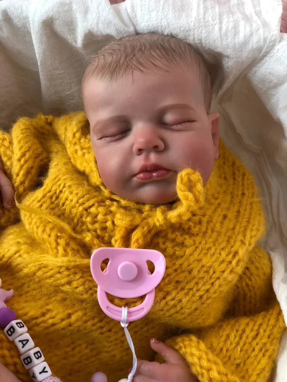 Muñeca reborn articulada lista para dormir
