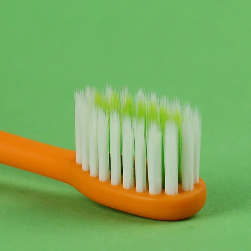Cepillo dental entrenamiento para niños – Diseño zanahoria - imagen 4