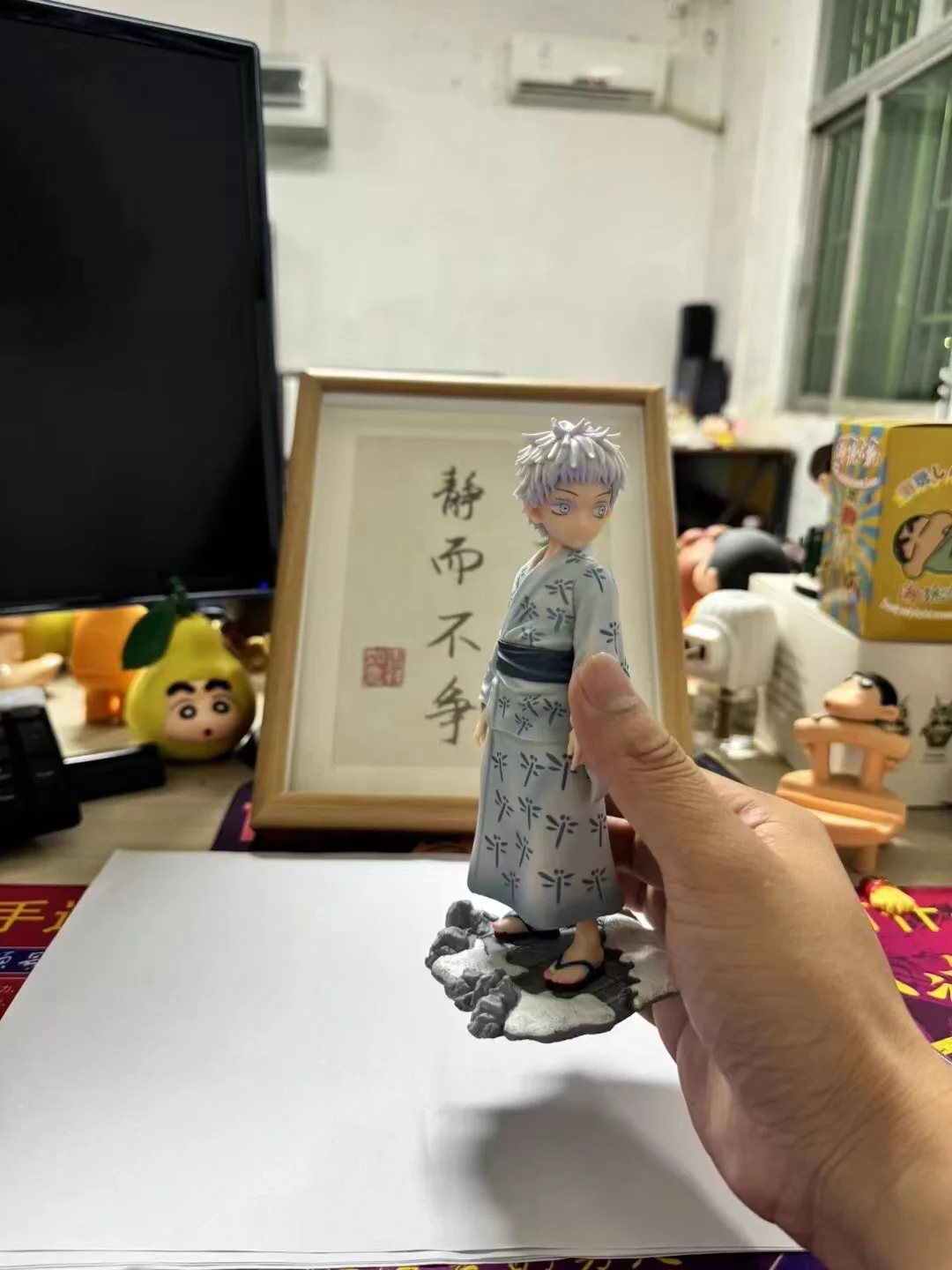 Figura coleccionable de Gojo Satoru para decorar