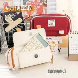 Estuche de lápices retro con cremallera y diseño cachorro
